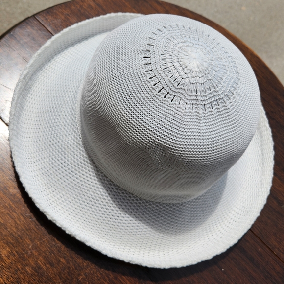 Stylish White Knit Hat by Wallaroo - Picture 2 of 5